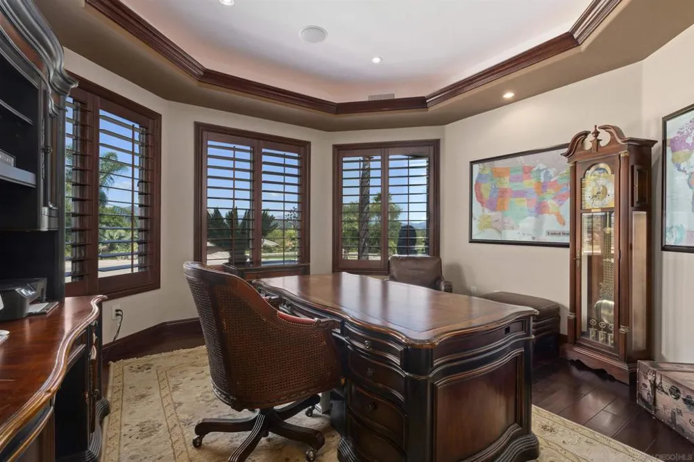 2882 Conestoga Circle Alpine, CA 91901
