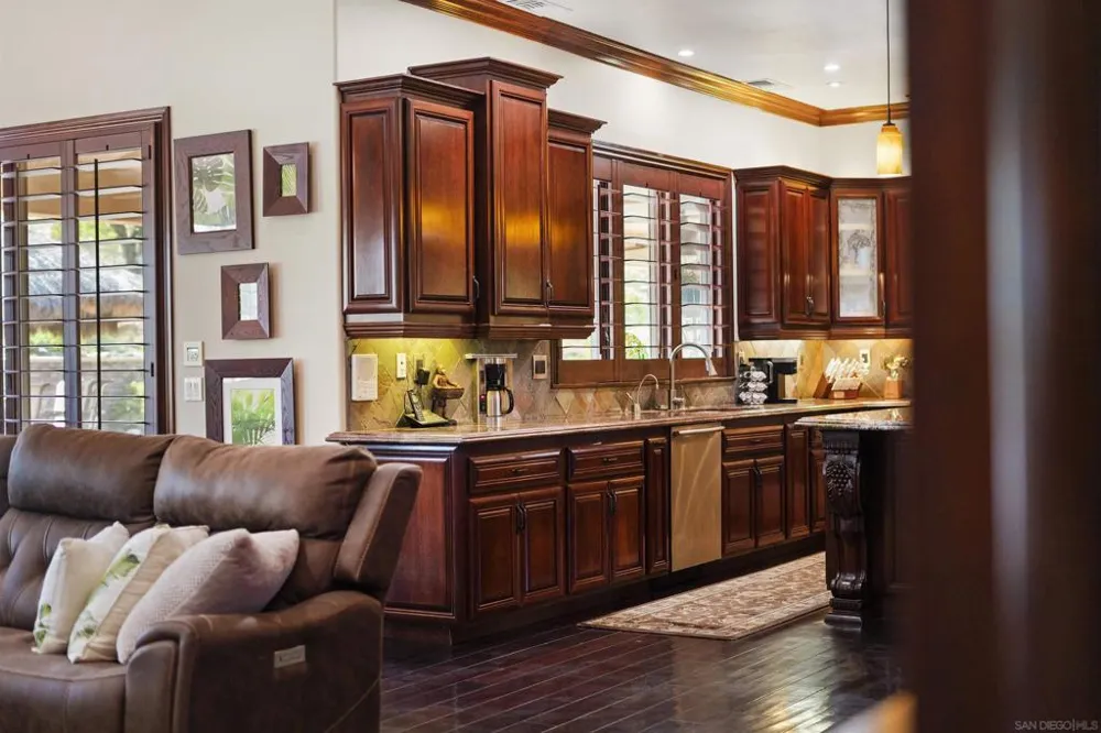 2882 Conestoga Circle Alpine, CA 91901