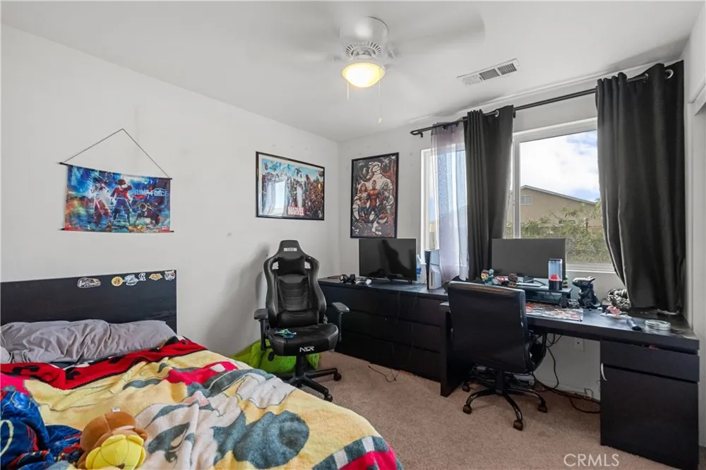 26142 Gravett Place Saugus, CA 91350