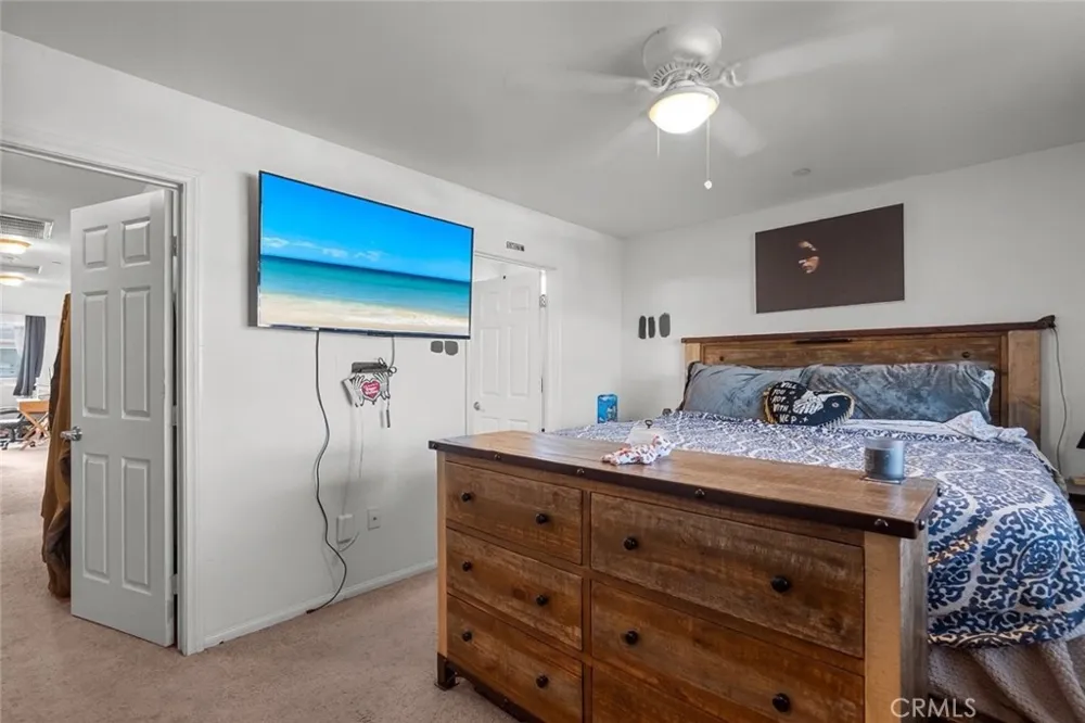 26142 Gravett Place Saugus, CA 91350
