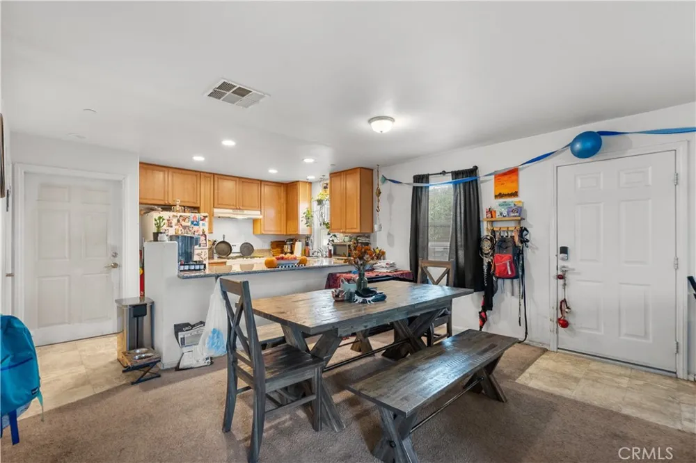 26142 Gravett Place Saugus, CA 91350