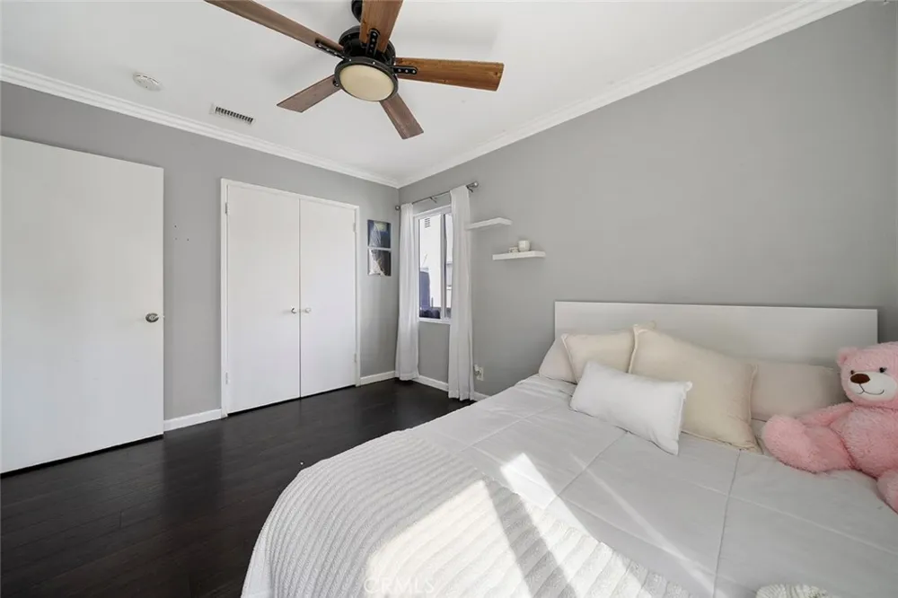 4228 Ostrom Lakewood, CA 90713