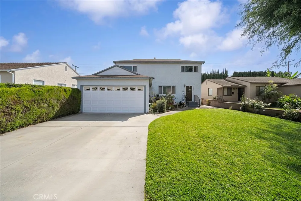 4228 Ostrom Lakewood, CA 90713