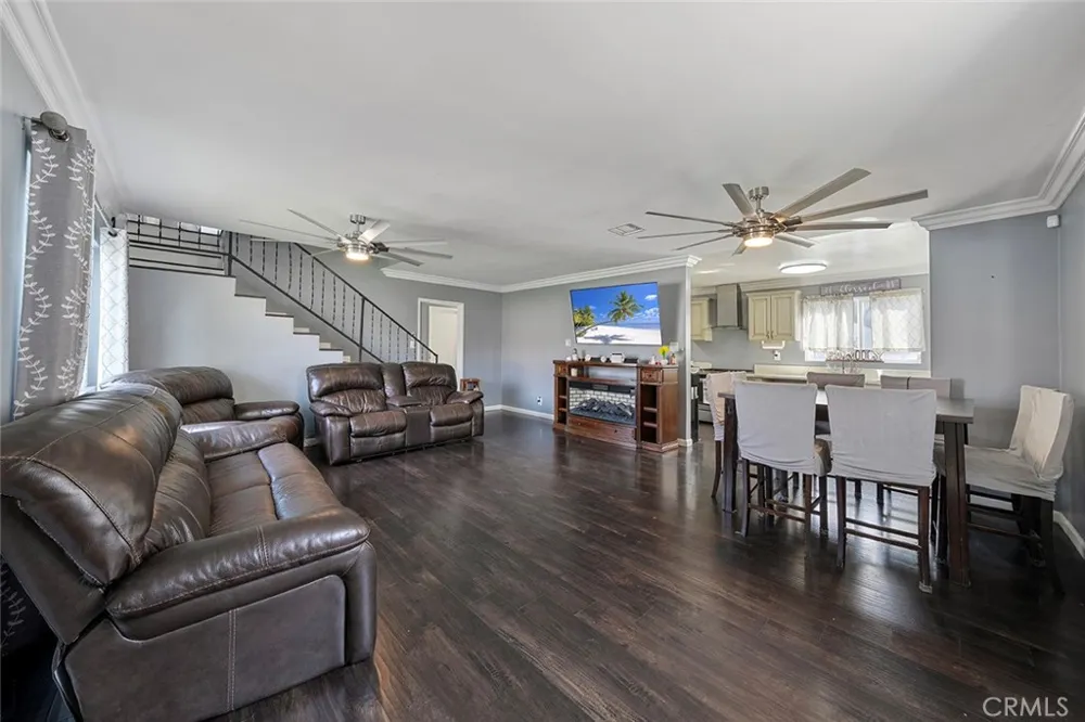 4228 Ostrom Lakewood, CA 90713