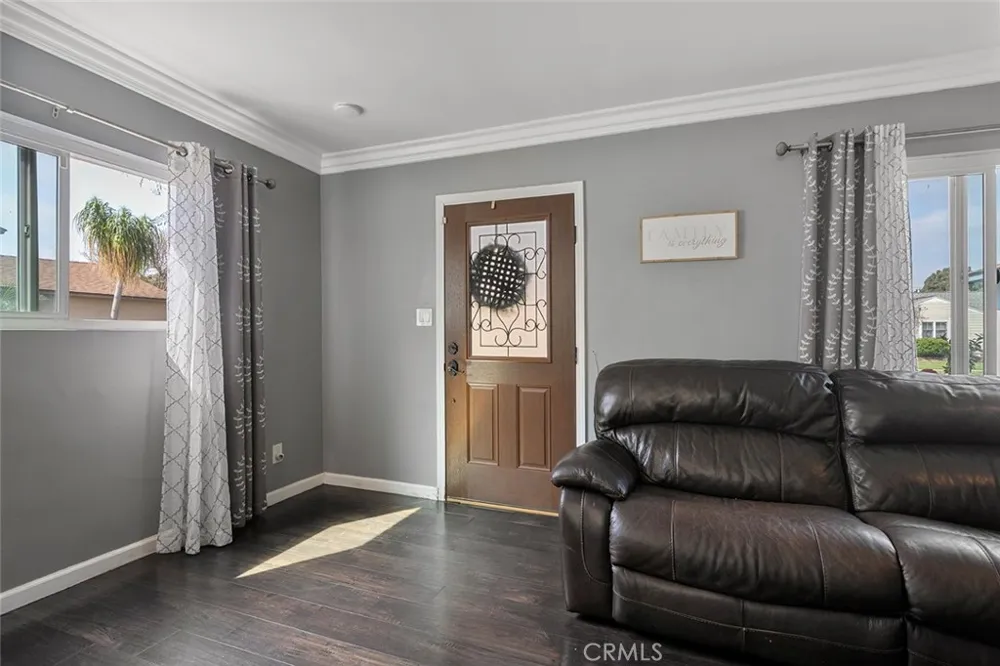 4228 Ostrom Lakewood, CA 90713