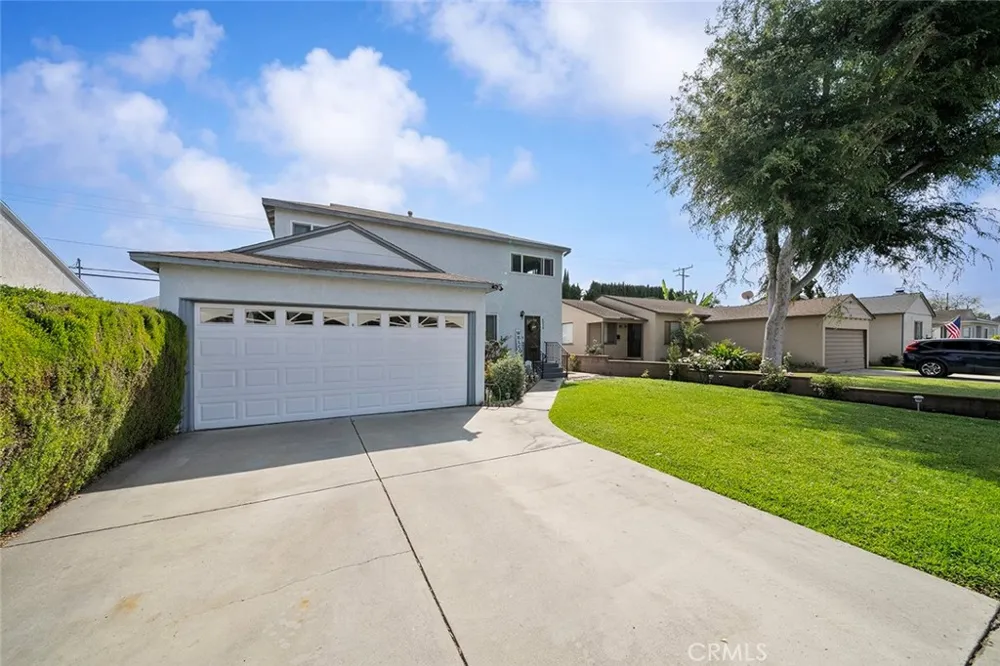 4228 Ostrom Lakewood, CA 90713