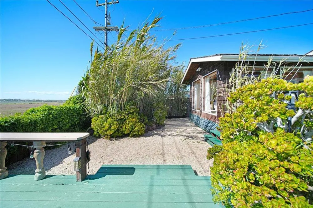 113 Laguna Place Moss Landing, CA 95039