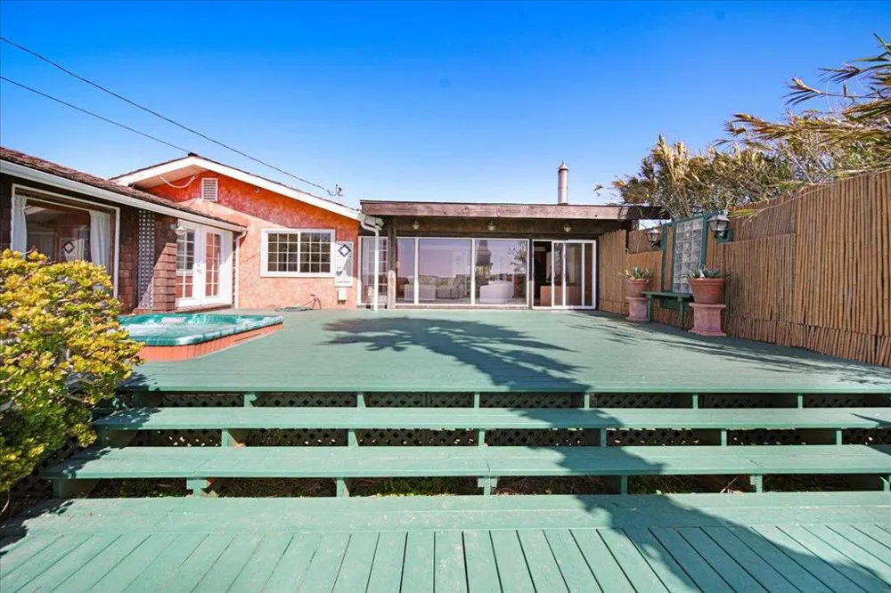113 Laguna Place Moss Landing, CA 95039