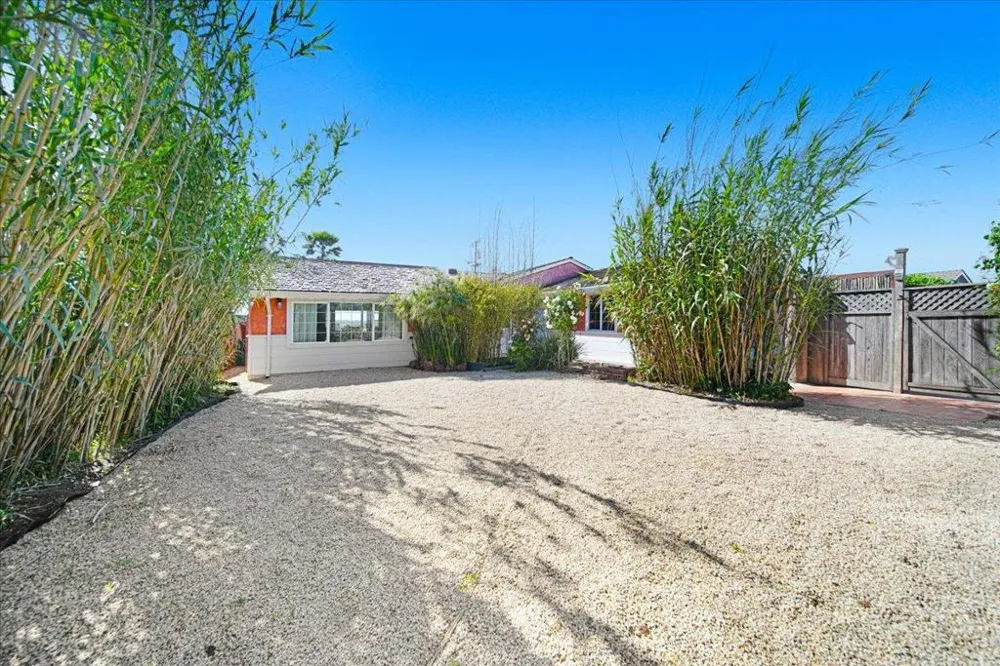 113 Laguna Place Moss Landing, CA 95039