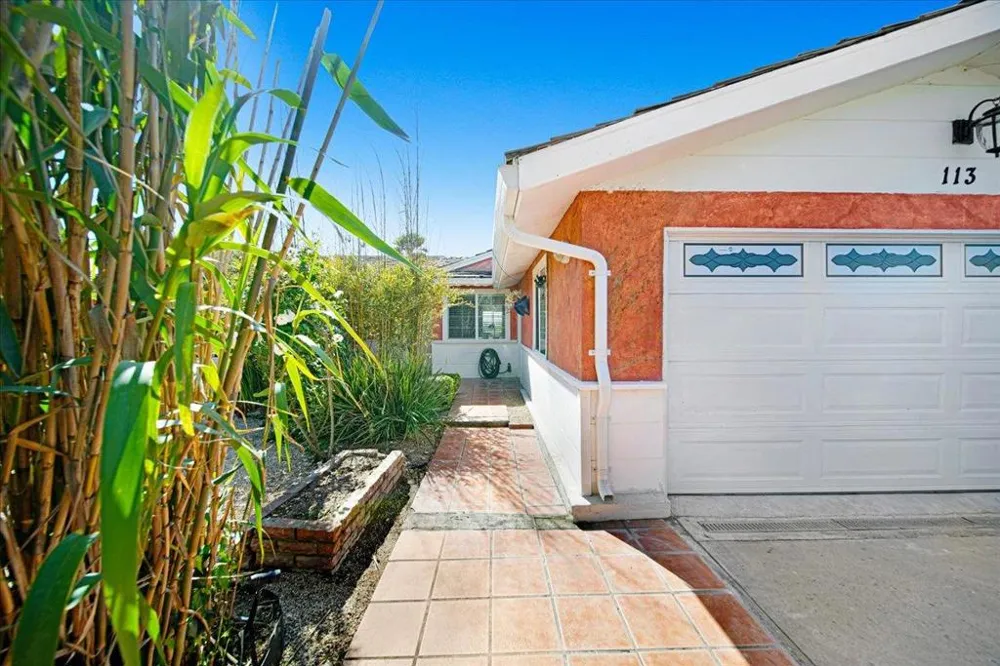 113 Laguna Place Moss Landing, CA 95039