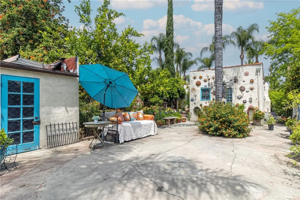 399 W Alexander San Bernardino, CA 92405