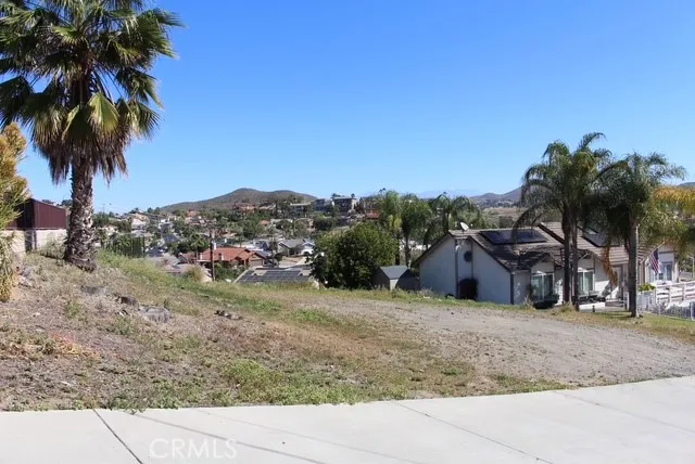 22747 Inspiration Point Canyon Lake, CA 92587