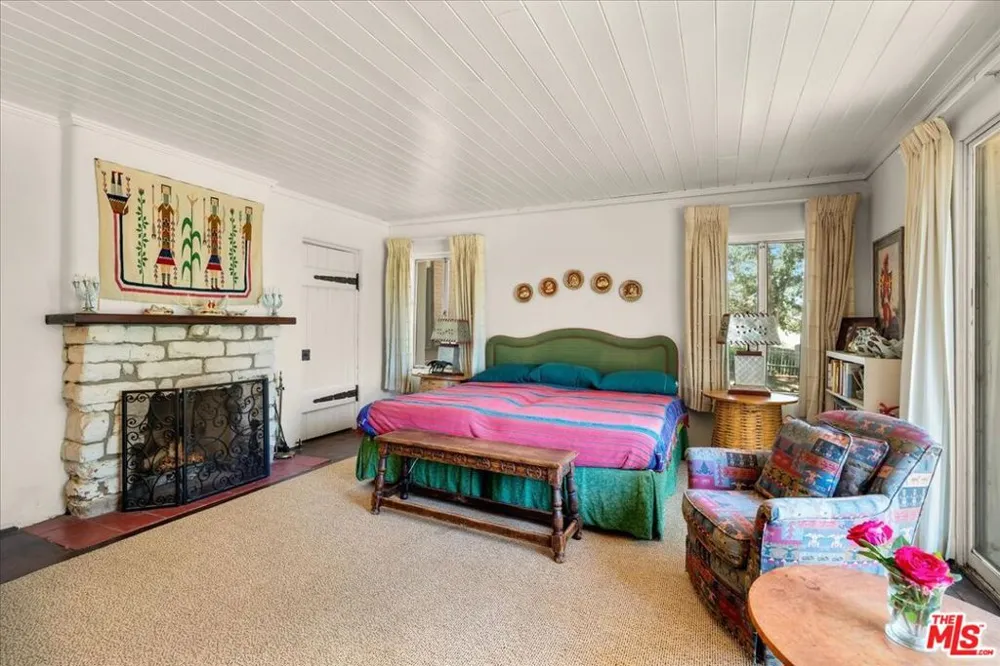 31008 Pine Canyon Road Lake Hughes, CA 93532