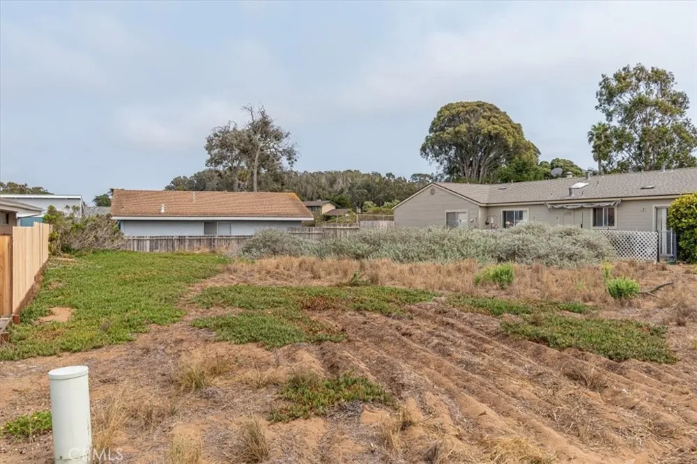1924 Nevada Court Los Osos, CA 93402