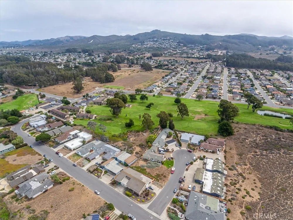1924 Nevada Court Los Osos, CA 93402