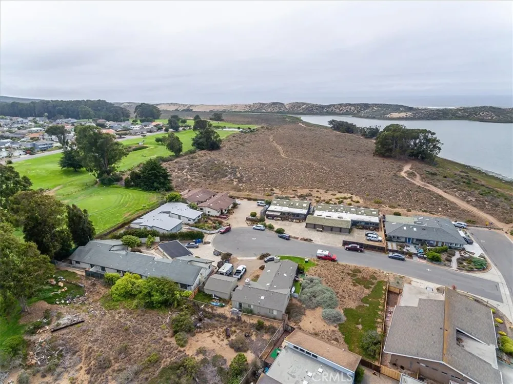 1924 Nevada Court Los Osos, CA 93402