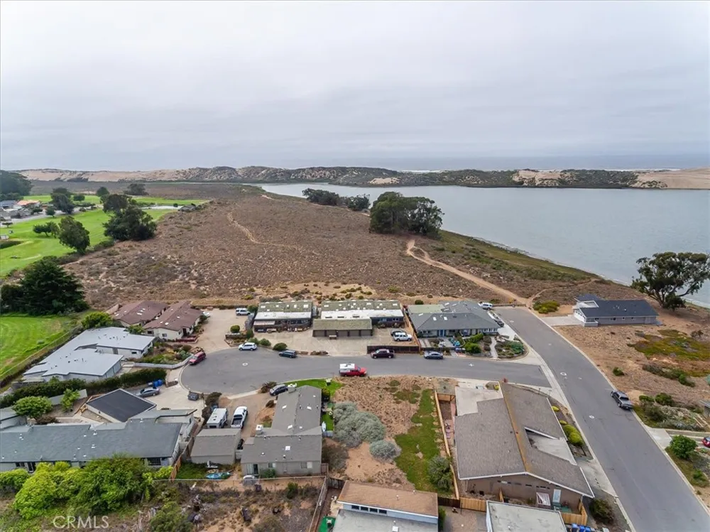 1924 Nevada Court Los Osos, CA 93402