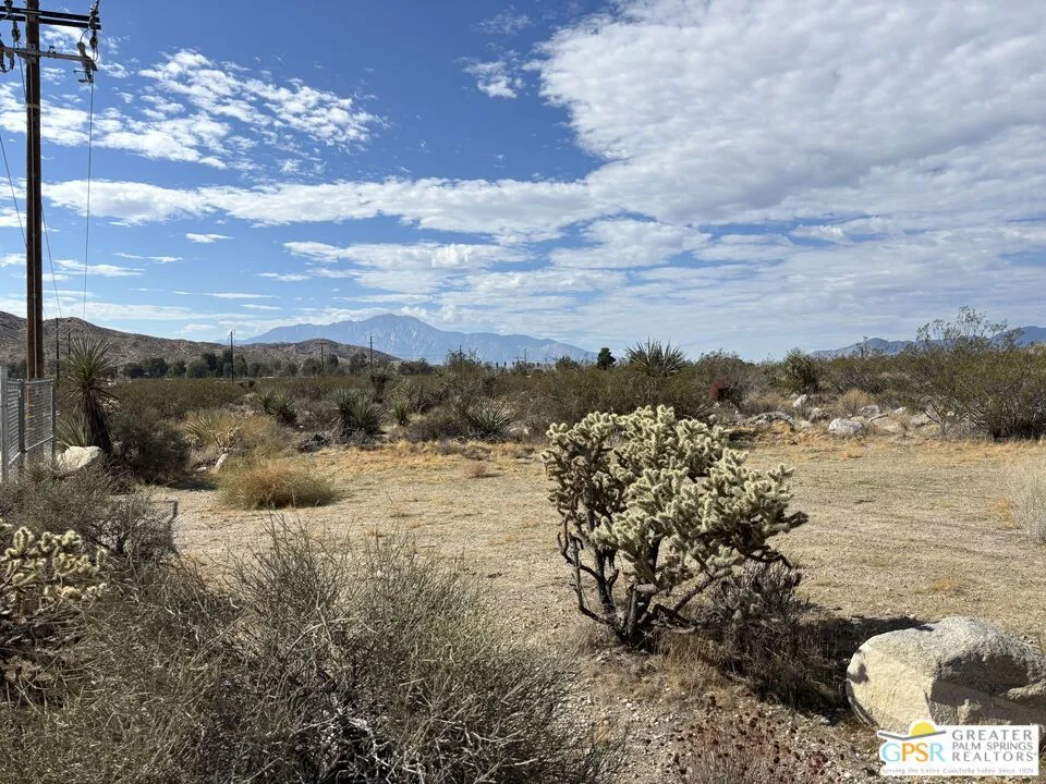 9792 Fobes Road Morongo Valley, CA 92256