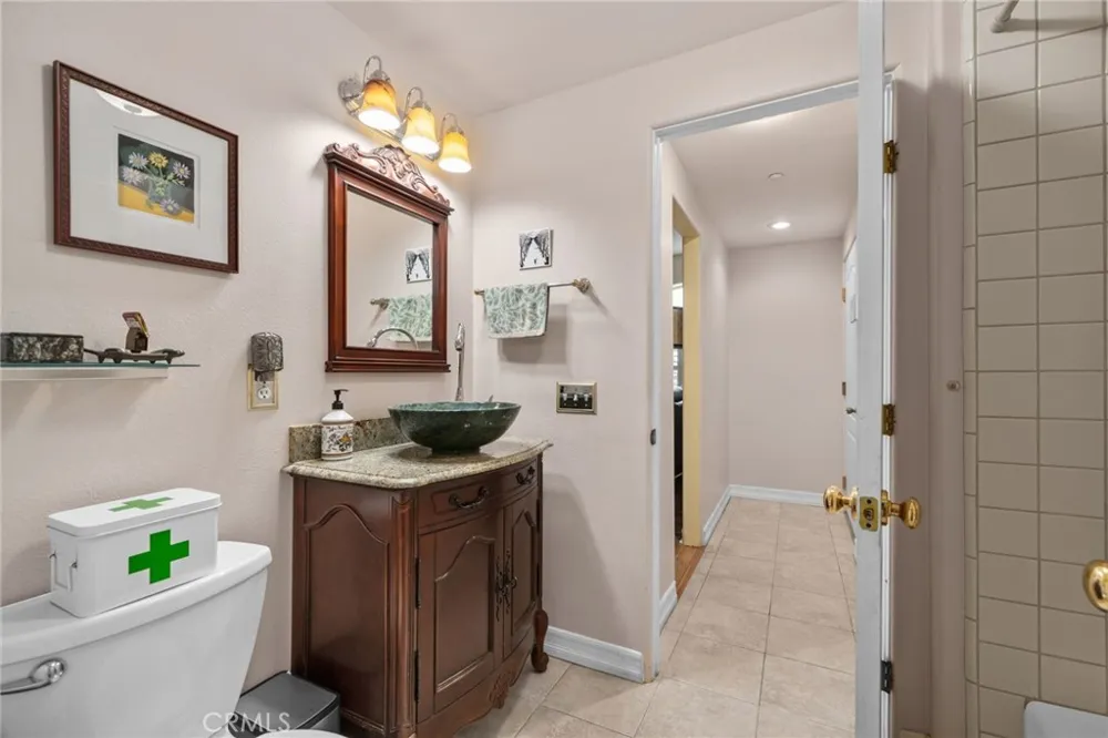 334 Lakeside Redlands, CA 92373