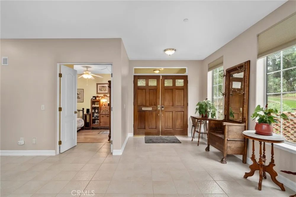 334 Lakeside Redlands, CA 92373