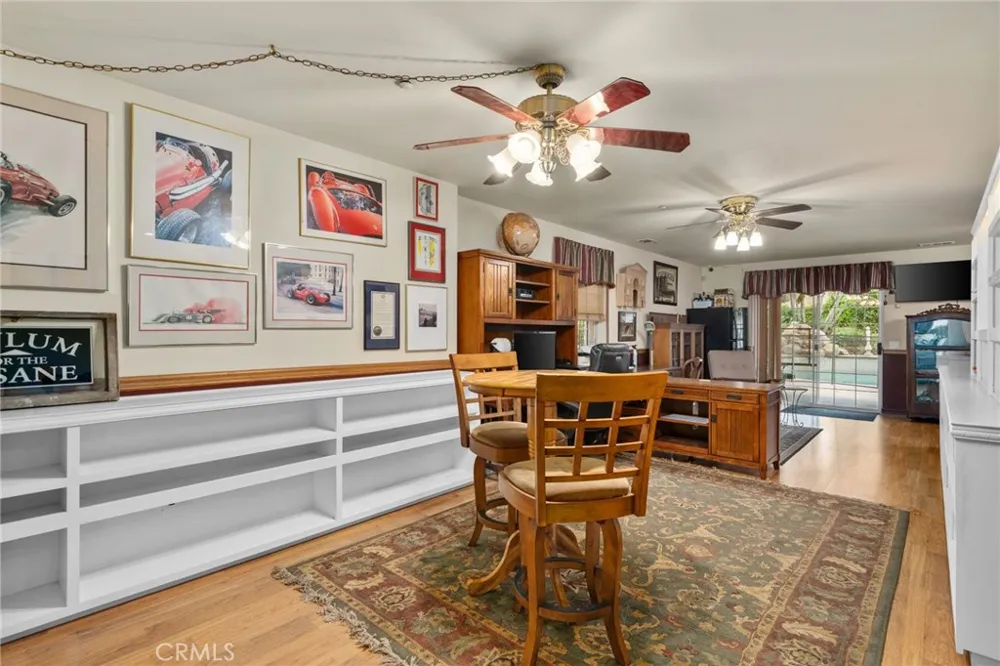 334 Lakeside Redlands, CA 92373