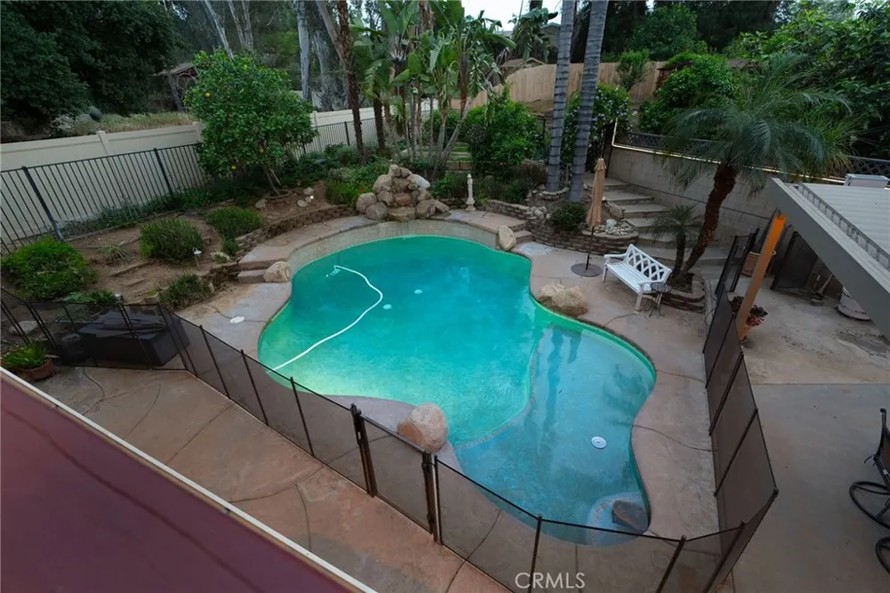334 Lakeside Redlands, CA 92373
