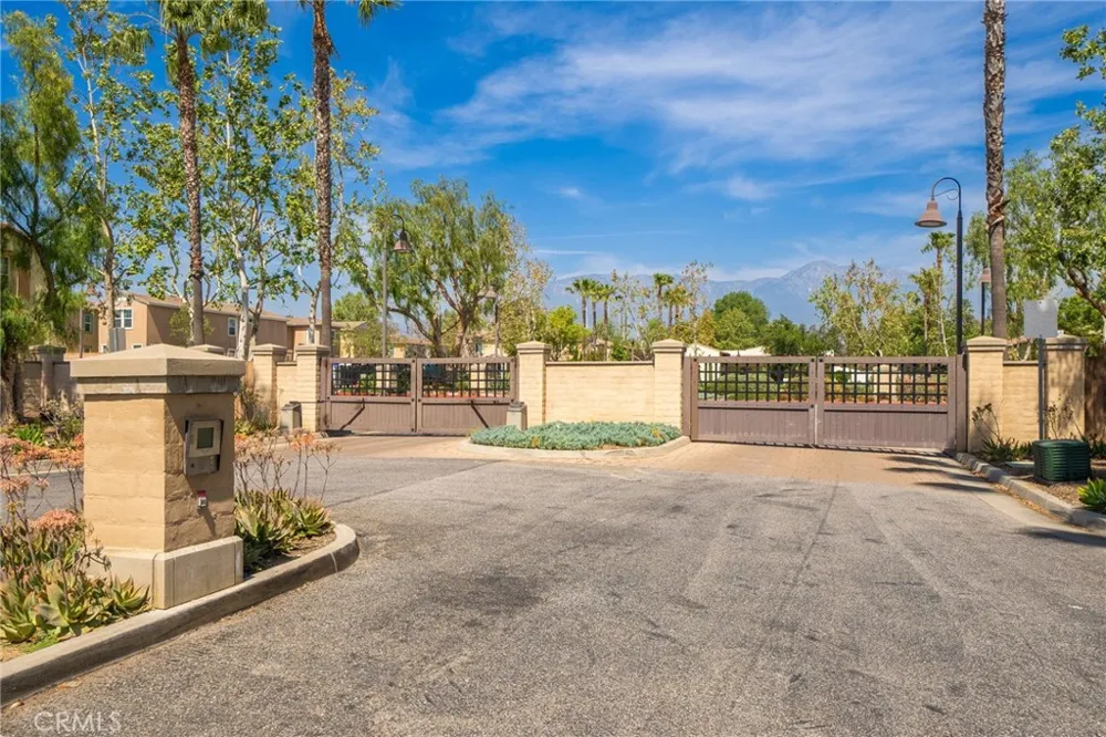 2846 E Via Fiano Ontario, CA 91764