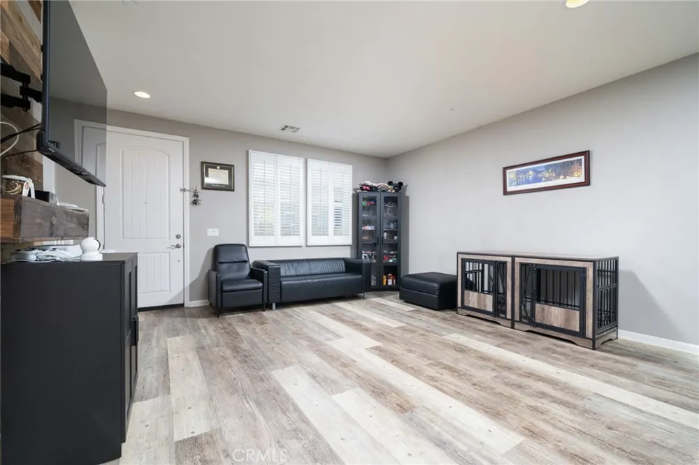 2846 E Via Fiano Ontario, CA 91764