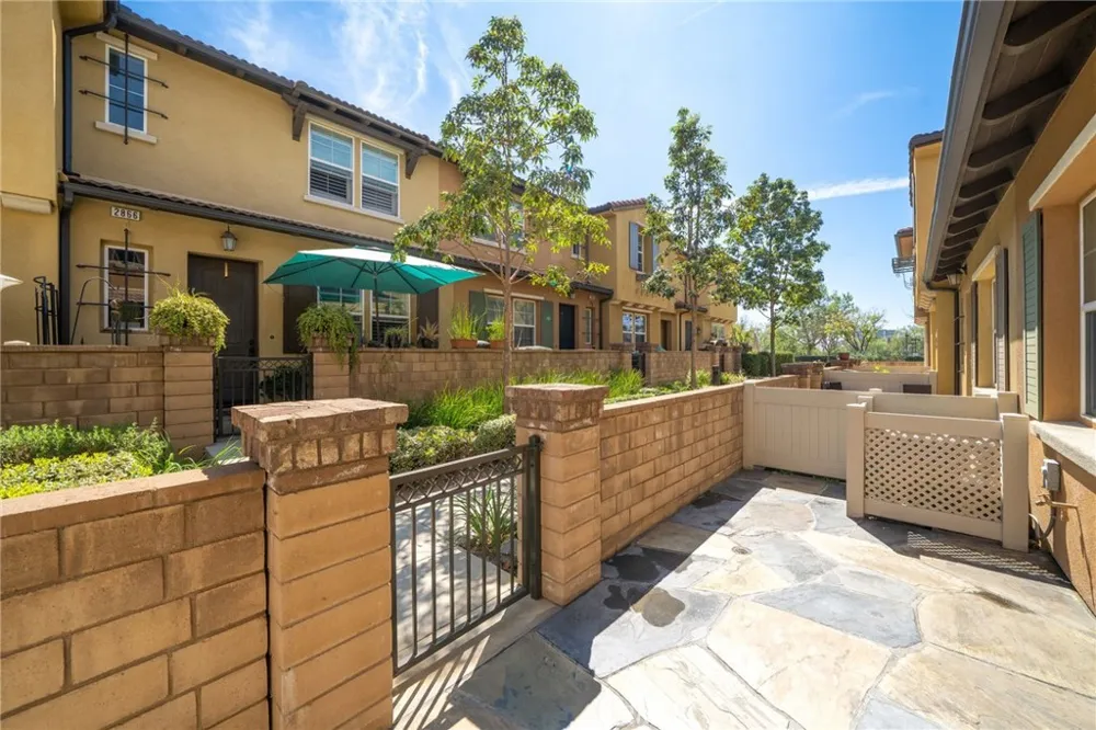 2846 E Via Fiano Ontario, CA 91764