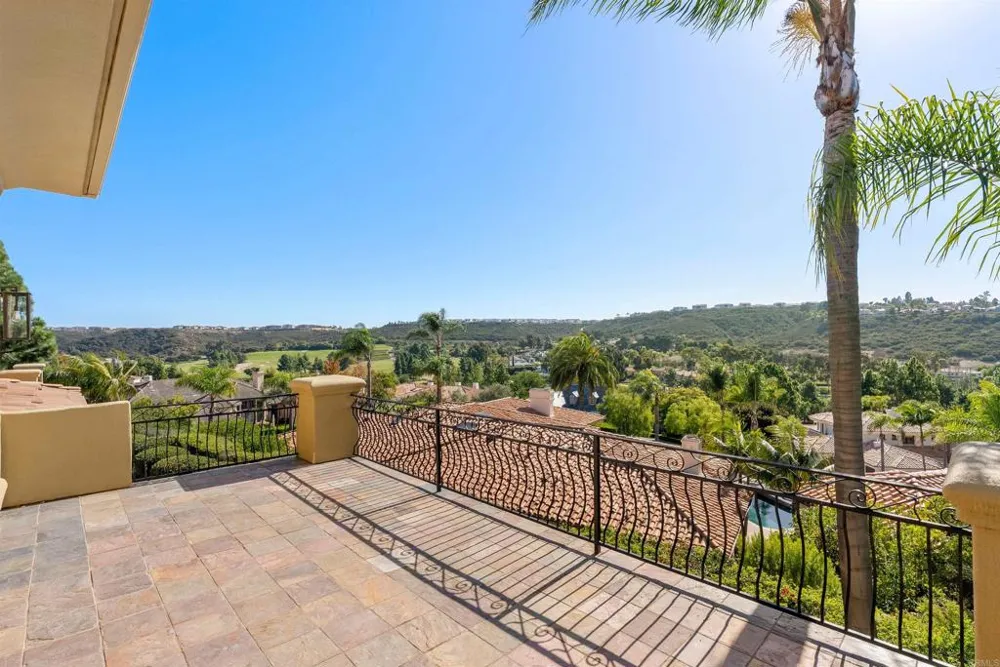 14480 Bellvista Drive Rancho Santa Fe, CA 92067
