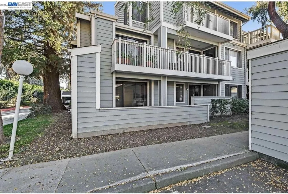 3550 Buttonwood Ter #111 Fremont, CA 94536