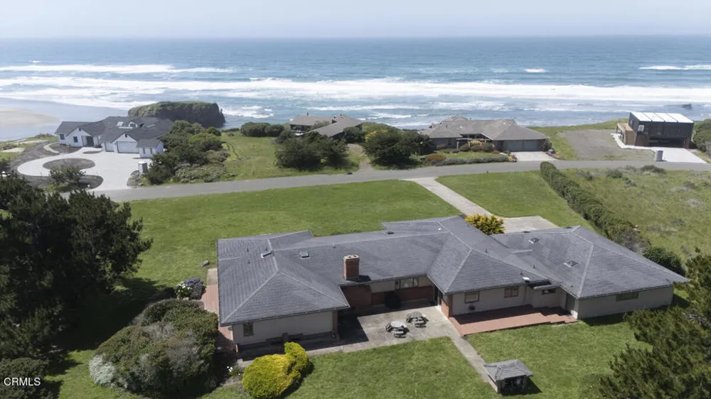 32854 Ocean Meadows Circle Fort Bragg, CA 95437