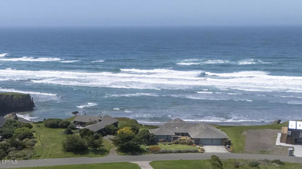 32854 Ocean Meadows Circle Fort Bragg, CA 95437