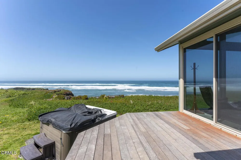 32854 Ocean Meadows Circle Fort Bragg, CA 95437