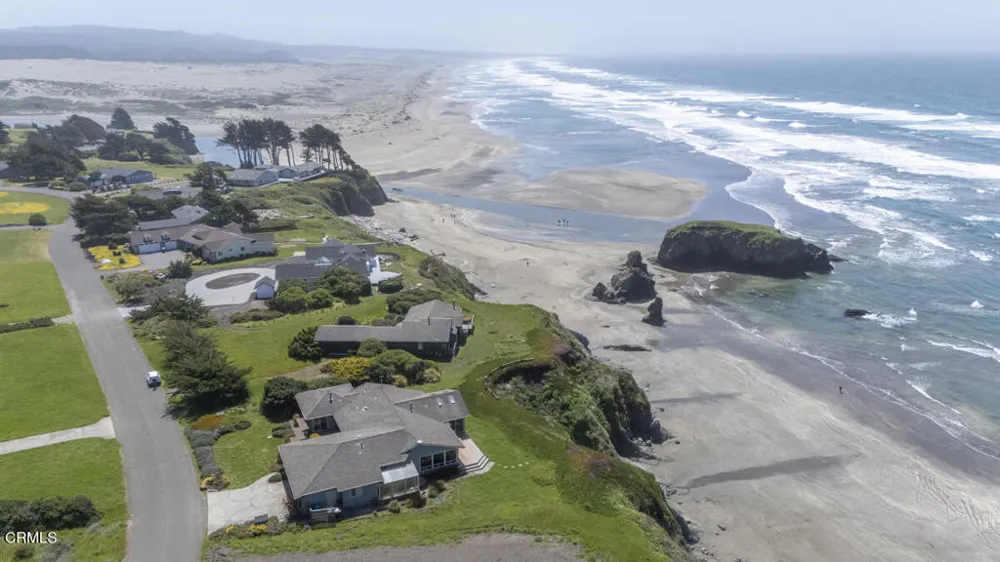 32854 Ocean Meadows Circle Fort Bragg, CA 95437