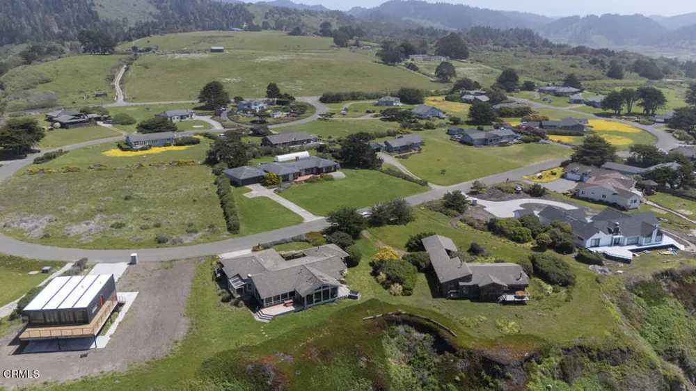 32854 Ocean Meadows Circle Fort Bragg, CA 95437
