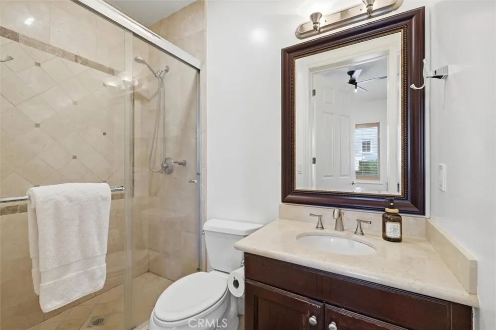 143 Arnaz Drive #105 Beverly Hills, CA 90211