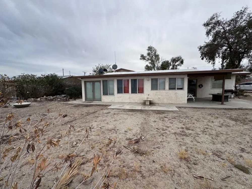 944 Flamingo Avenue Thermal, CA 92274