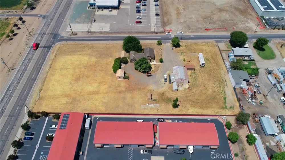 140 Swanson Road Manteca, CA 95337