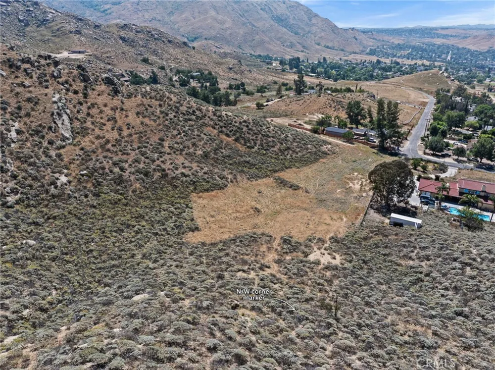 2001 Mt Vernon Avenue Riverside, CA 92507