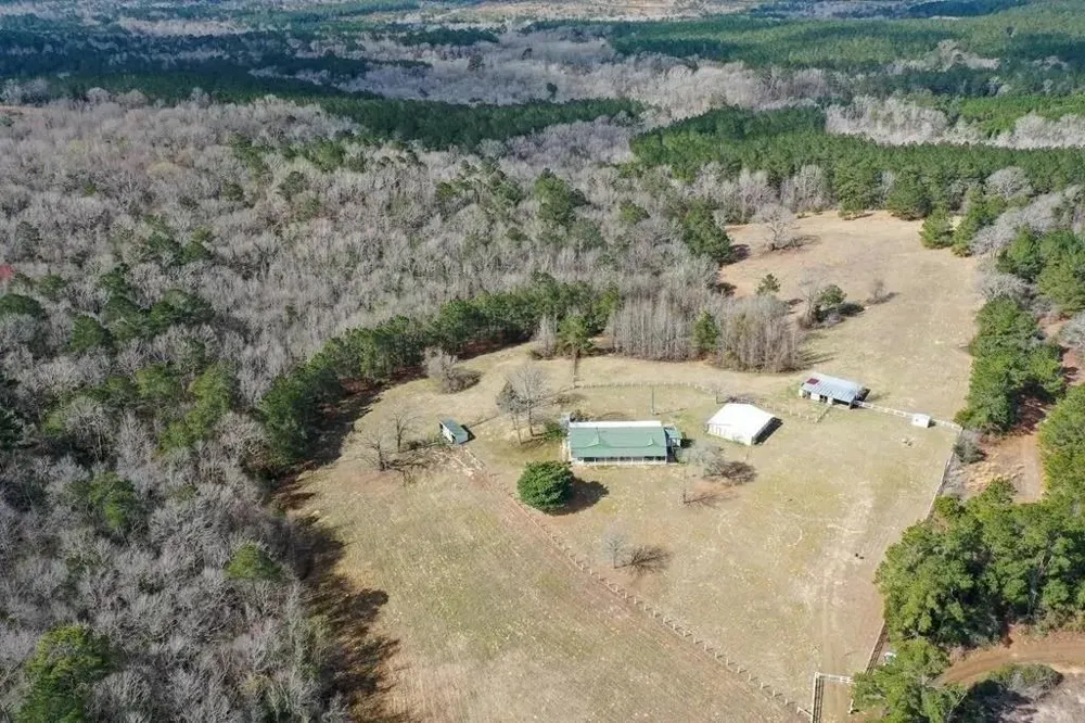 331 County Road 108 S Center, TX 75935