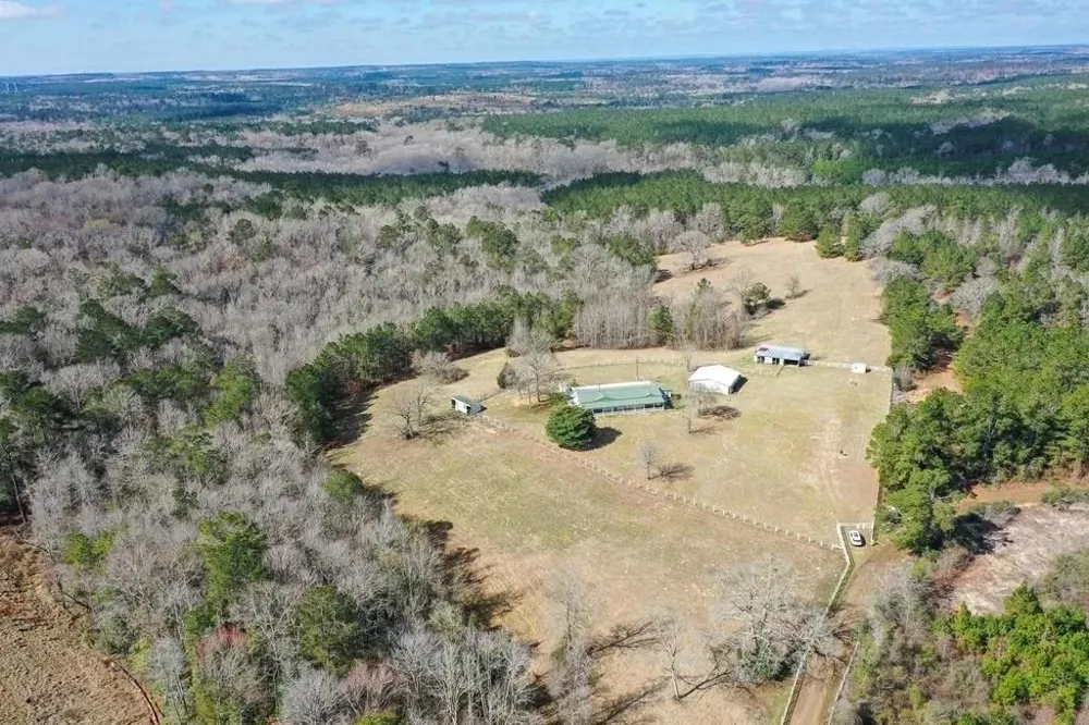 331 County Road 108 S Center, TX 75935