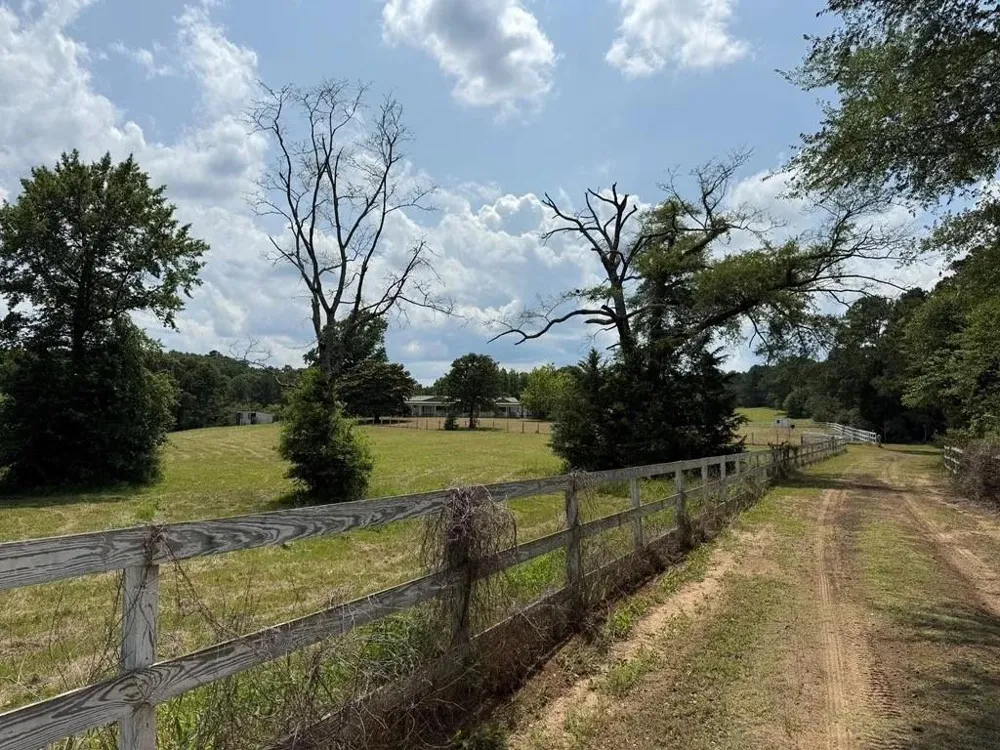 331 County Road 108 S Center, TX 75935