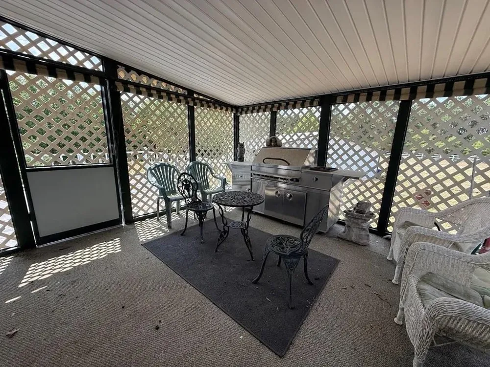 331 County Road 108 S Center, TX 75935