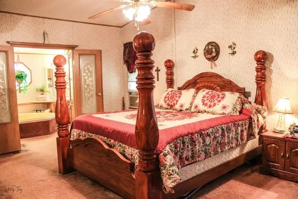 331 County Road 108 S Center, TX 75935
