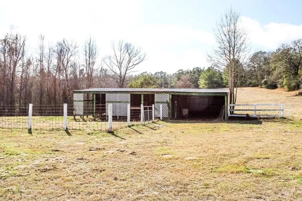 331 County Road 108 S Center, TX 75935