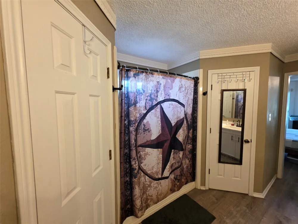 114 Lcr 465 Mexia, TX 76667