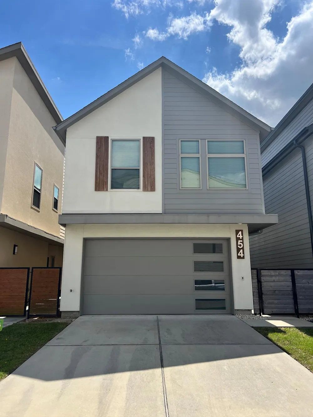 454 S Centro Circle Shenandoah, TX 77385