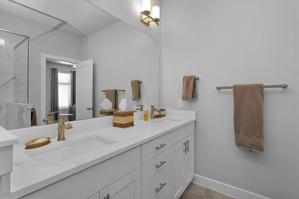 454 S Centro Circle Shenandoah, TX 77385