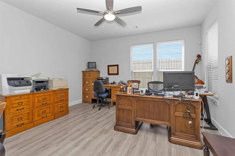 454 S Centro Circle Shenandoah, TX 77385